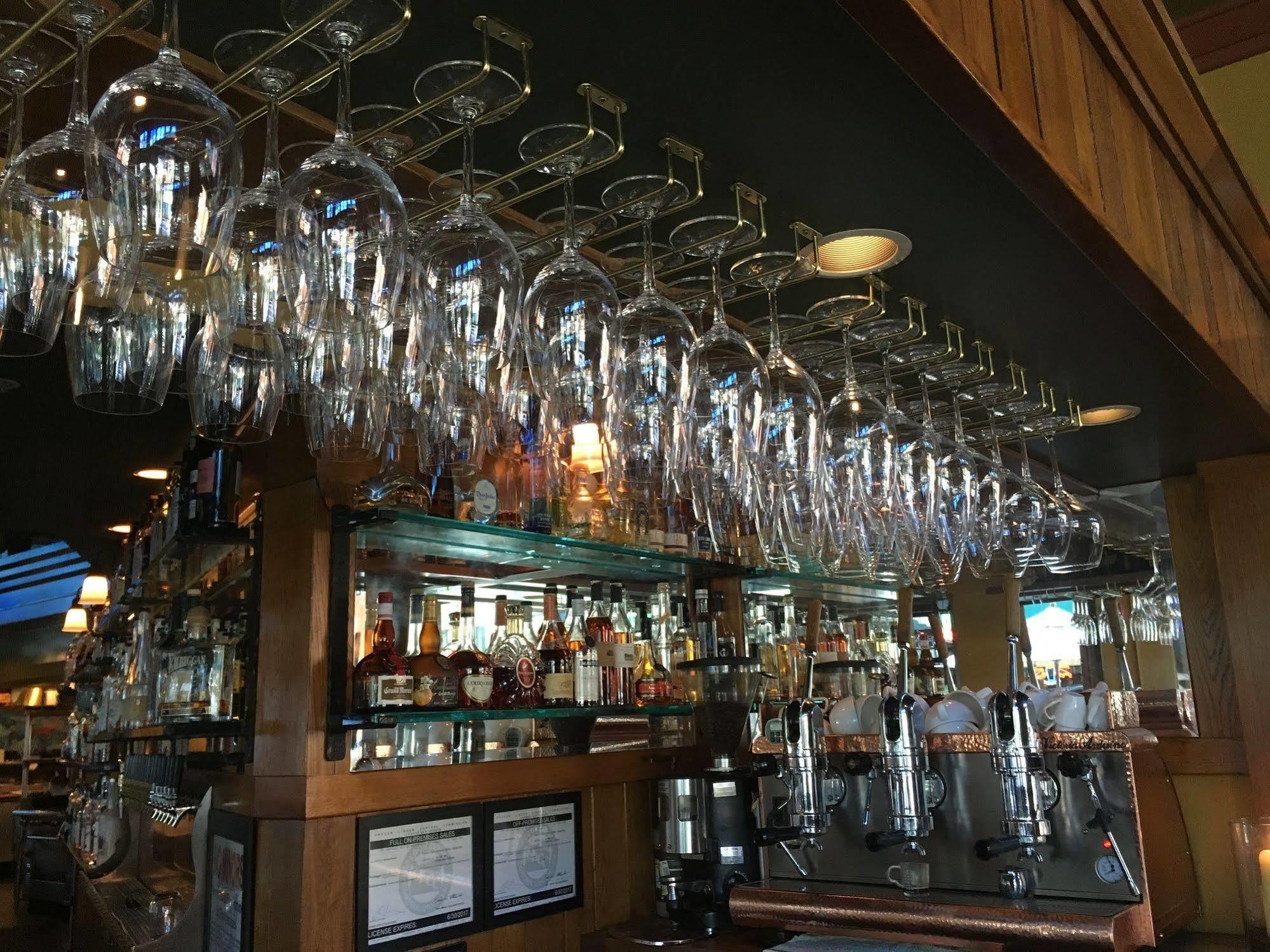 Mcmenamins Crystal 3*